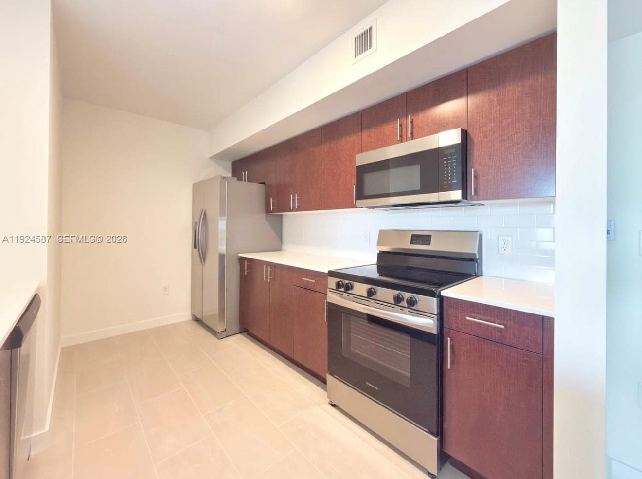 11239 NW 4th Ter # 205, Sweetwater FL 33172