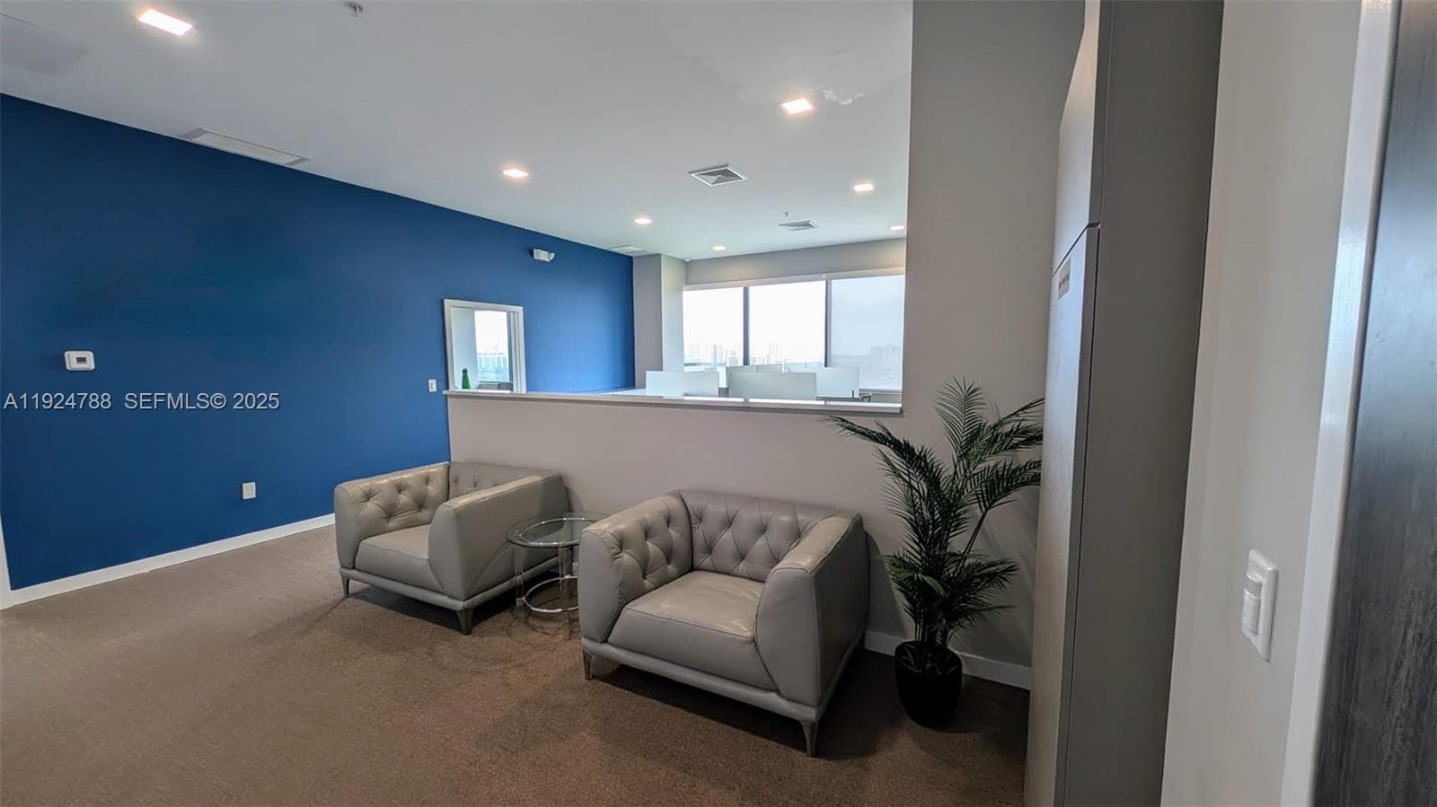 19790 W Dixie Hwy # 1002, Aventura FL 33180 photo 2