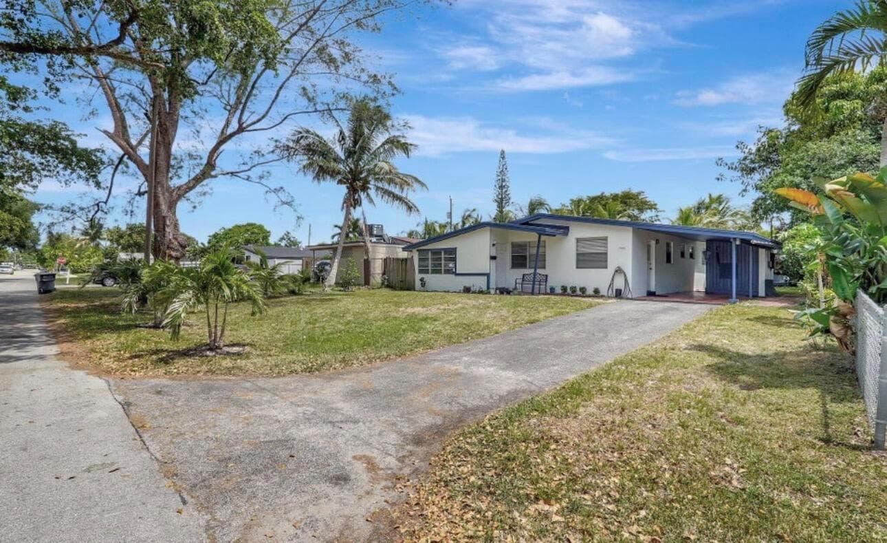 7530 Atlanta Street, Hollywood FL 33024 photo 3