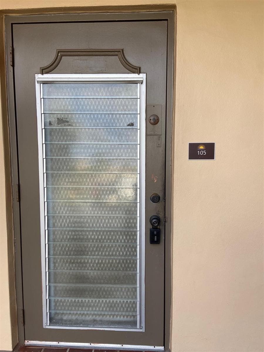 9370 Sunrise Lakes Boulevard # 105, Sunrise FL 33322 photo 4