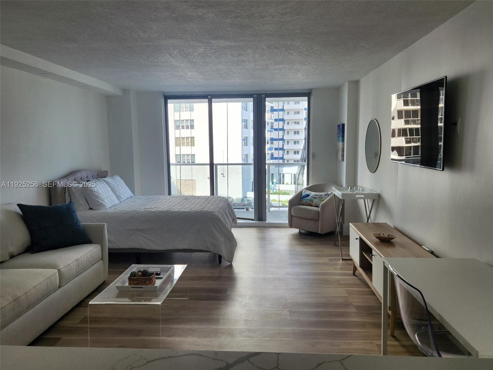 3180 S Ocean Dr # 307, Hallandale Beach FL 33009 photo 2
