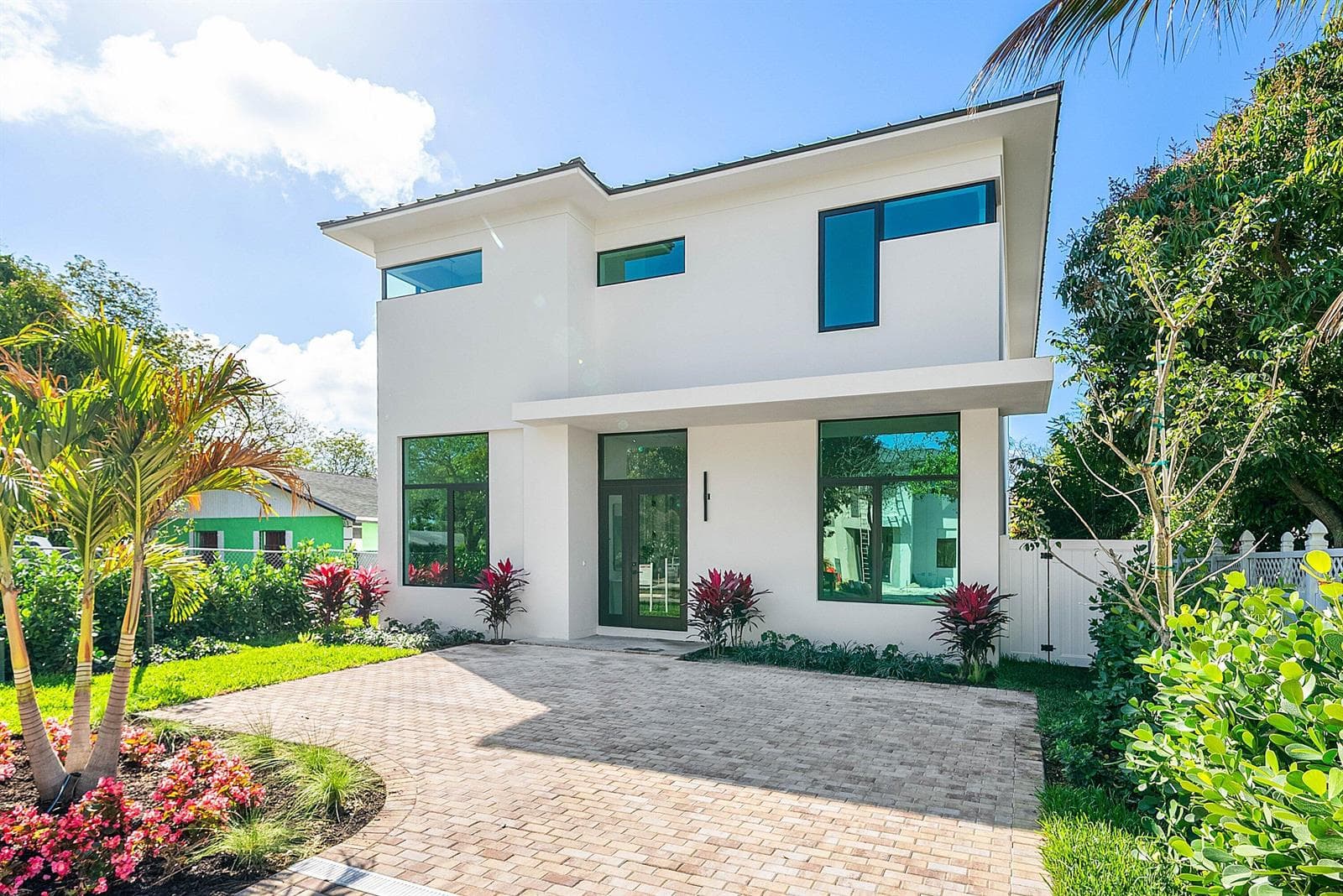 222 SE 5th Street, Delray Beach FL 33483 photo 2