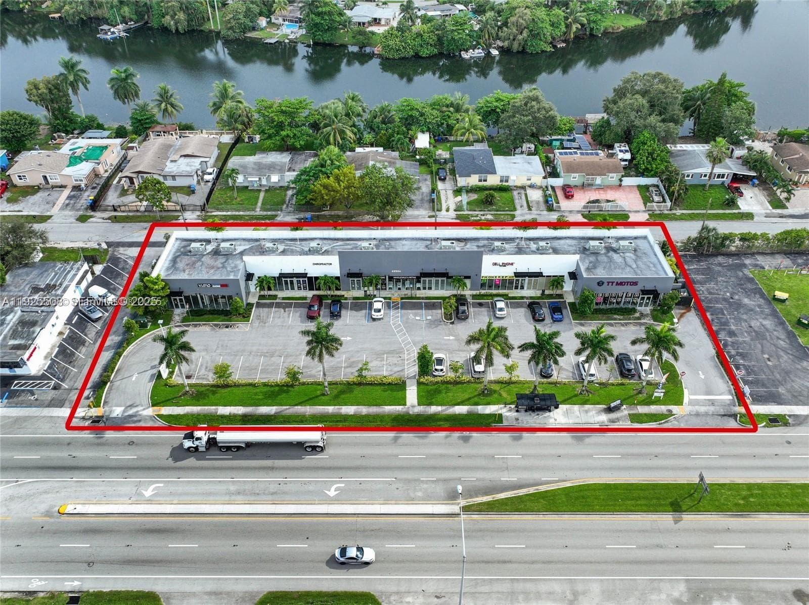 4250 W Hallandale Beach Blvd # 1, Pembroke Park FL 33023 photo 5