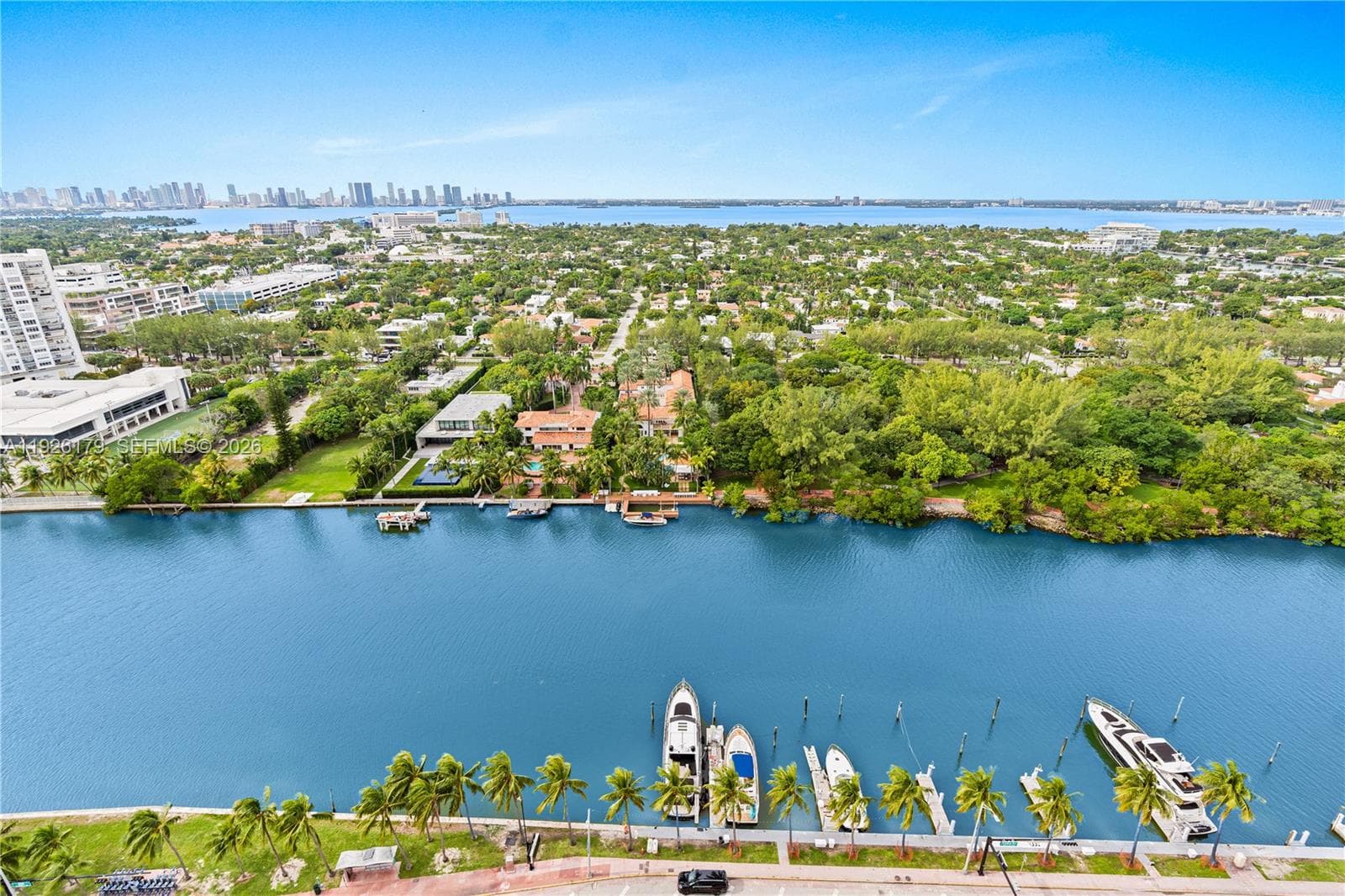 4401 Collins Ave # 2517, Miami Beach FL 33140 photo 3
