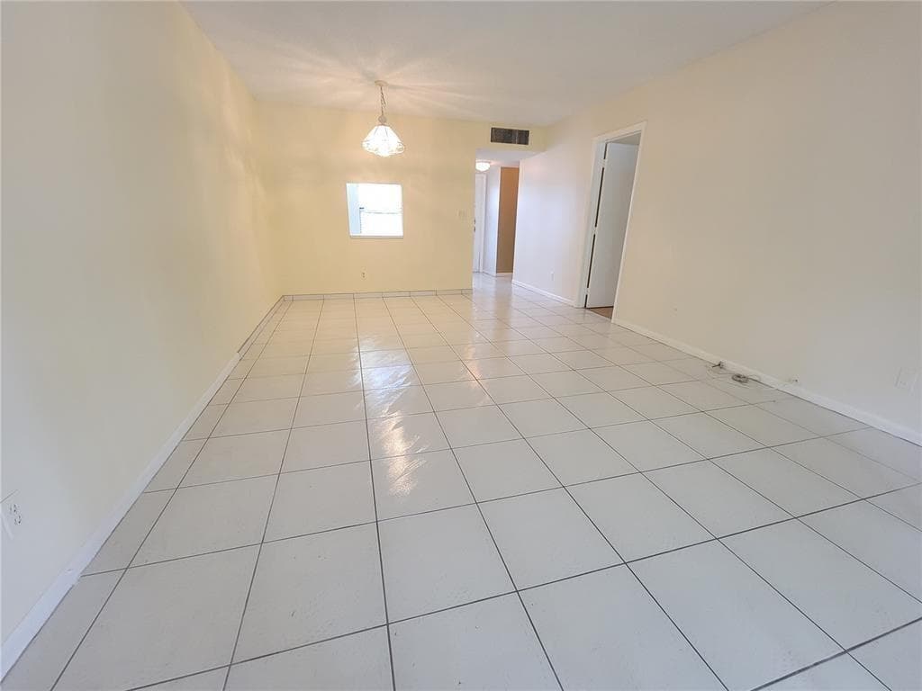 6000 NW 64th Avenue # 205, Tamarac FL 33319 photo 4