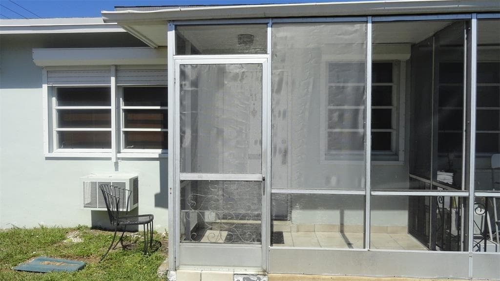 2211 Lincoln Street # 11, Hollywood FL 33020 photo 3