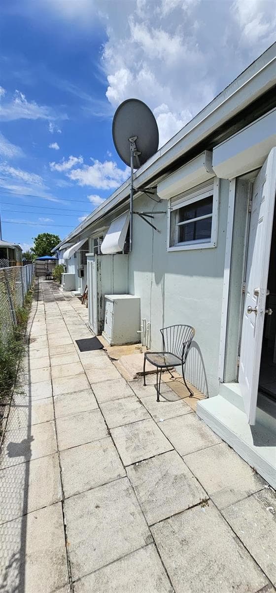 2211 Lincoln Street # 11, Hollywood FL 33020 photo 5