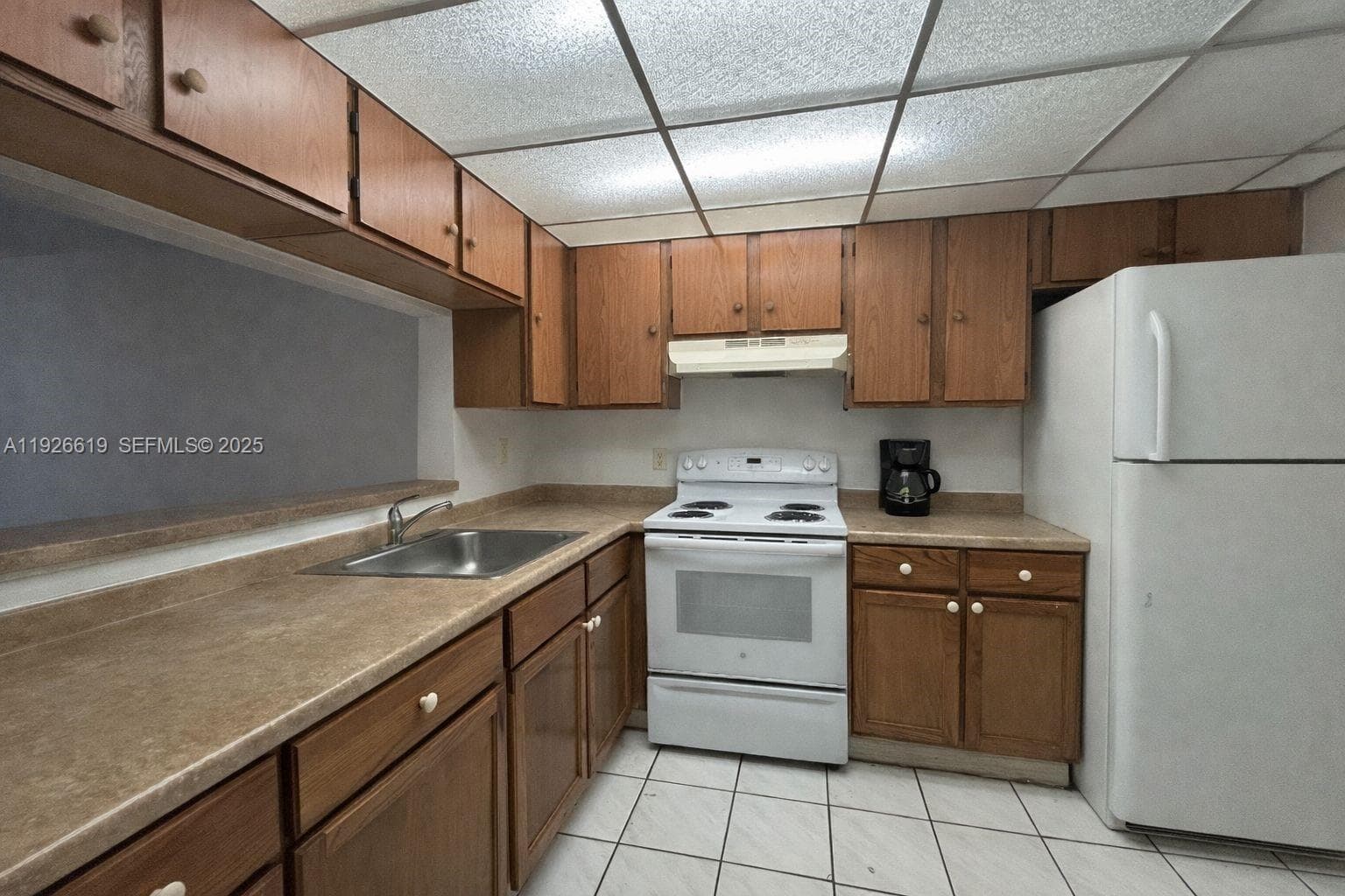 19701 SW 114th Ave # 14, Miami FL 33157 photo 3