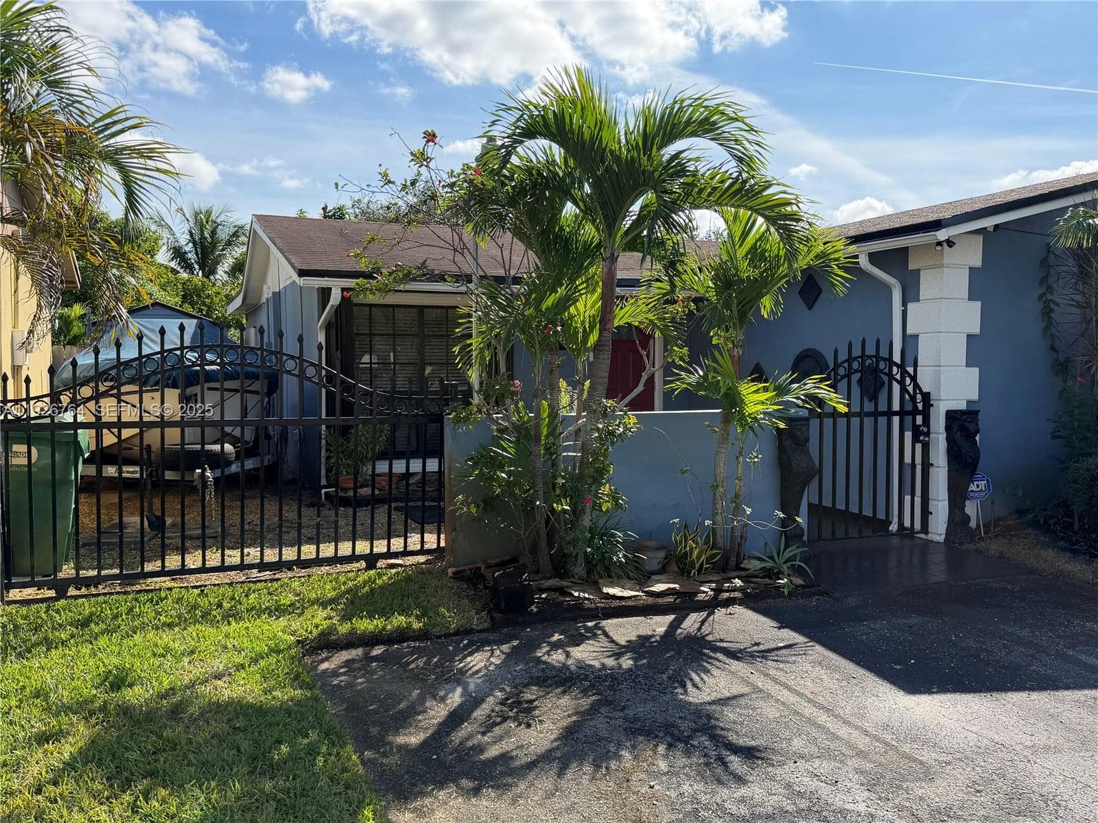 2926 NW 191st Ln, Miami Gardens FL 33056 photo 2