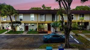 3331 Farragut St # 8A, Hollywood FL 33021 photo 3