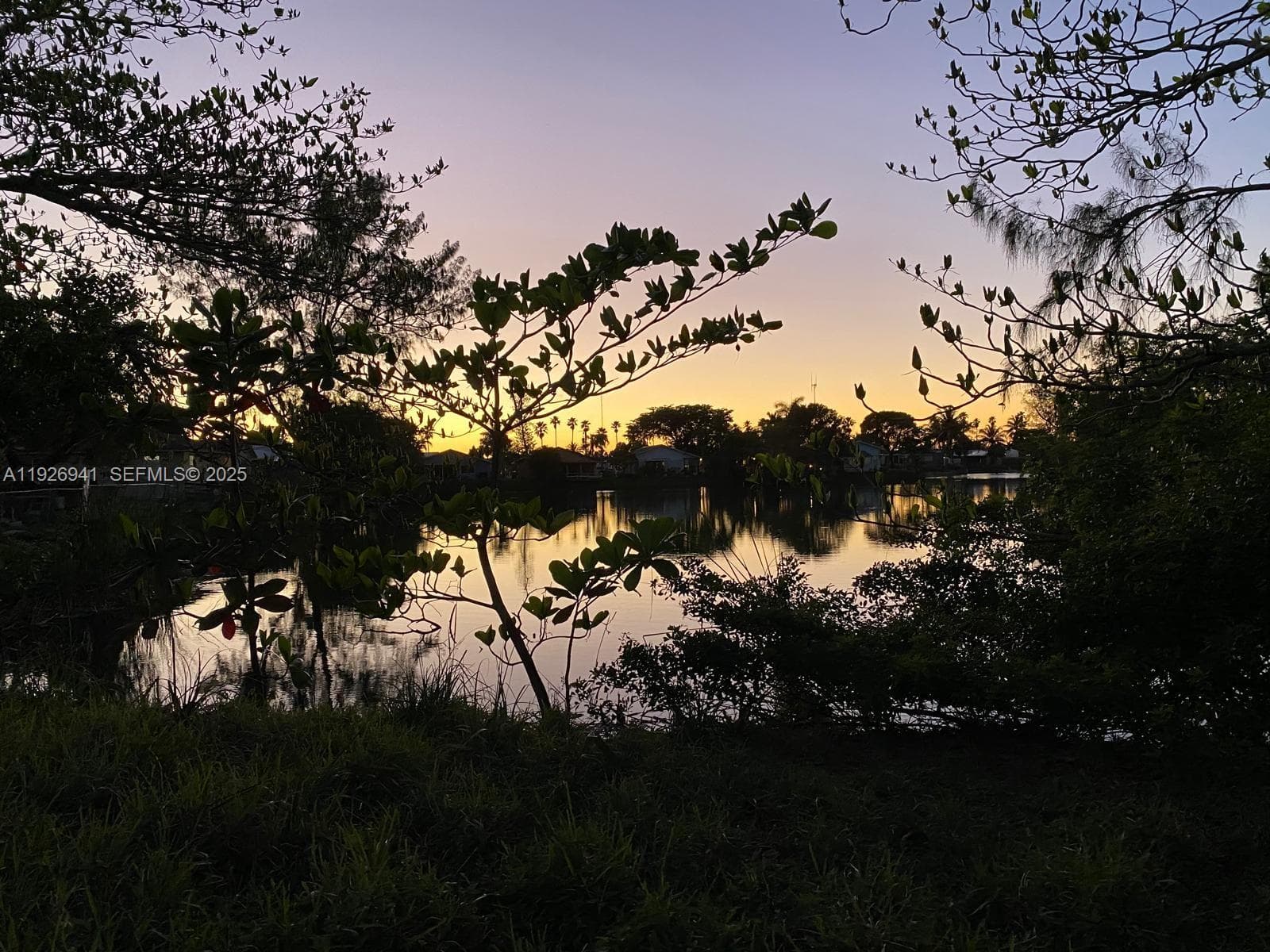 0 SW 10th Ave, Hallandale Beach FL 33009 photo 2