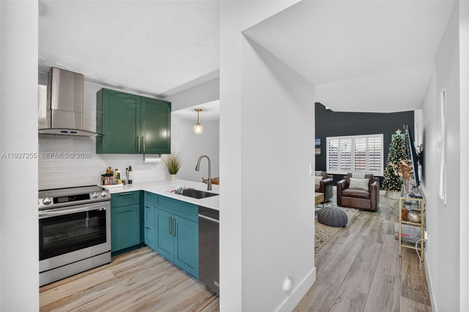 237 City View Dr # 237, Fort Lauderdale FL 33311 photo 3