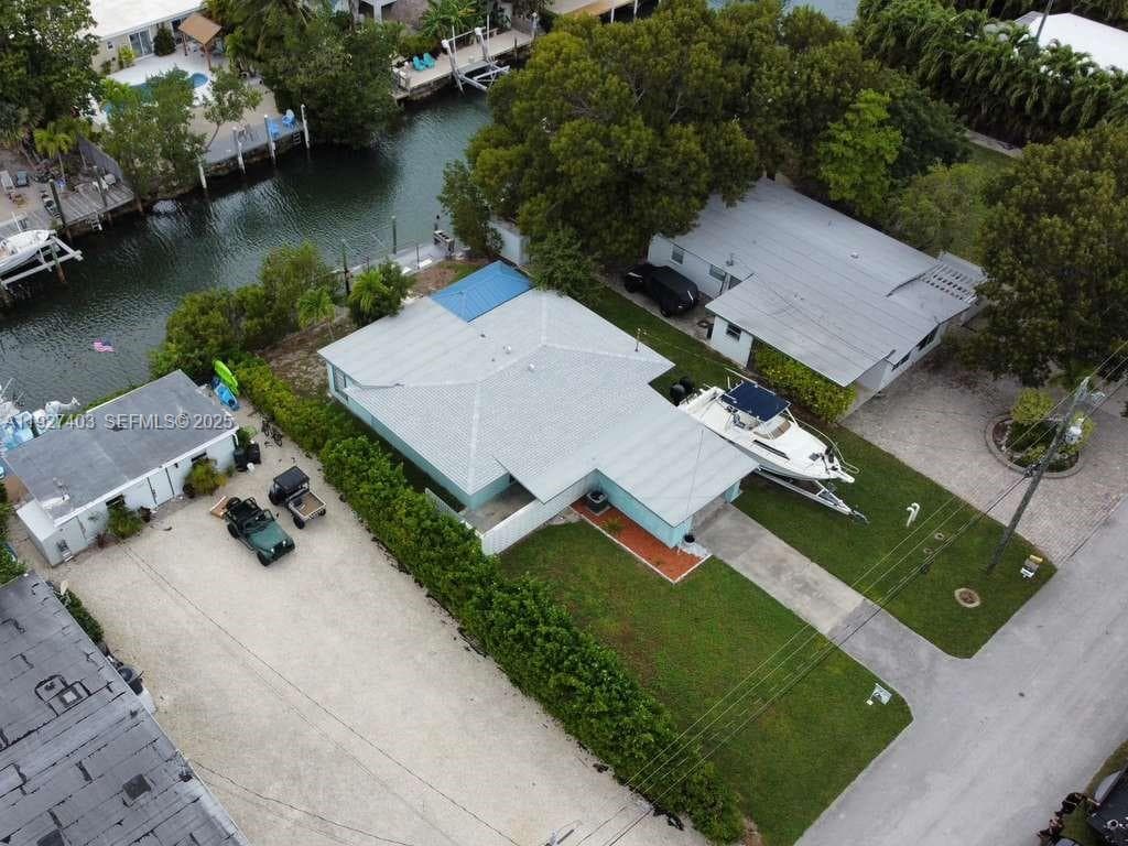 1403 Grouper Dr, Marathon FL 33050 photo 4