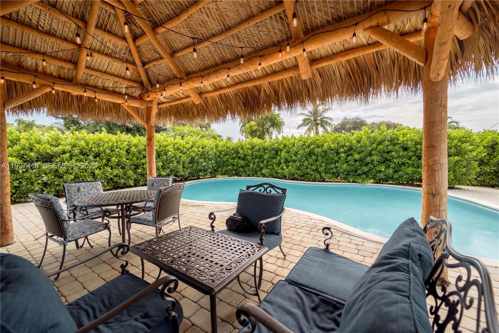 269 SE 8th Ave, Deerfield Beach FL 33441 photo 2