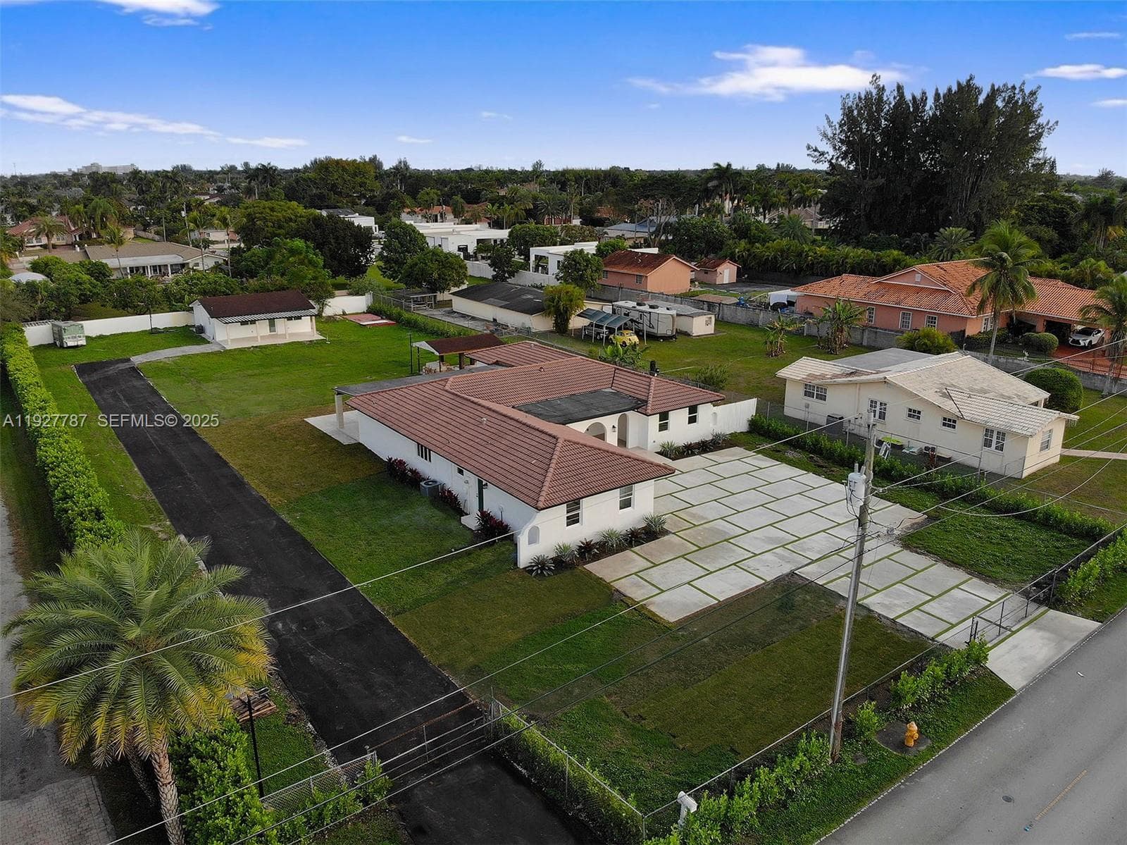 3801 SW 132nd Ave, Miami FL 33175 photo 4