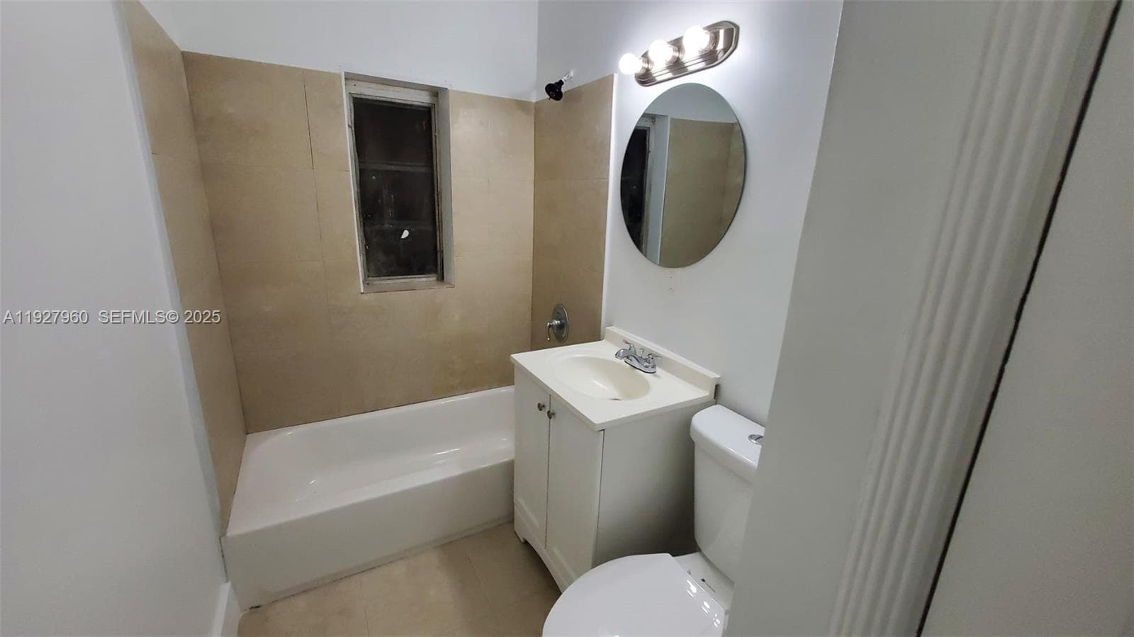 560 NW 53rd St, Miami FL 33127 photo 4