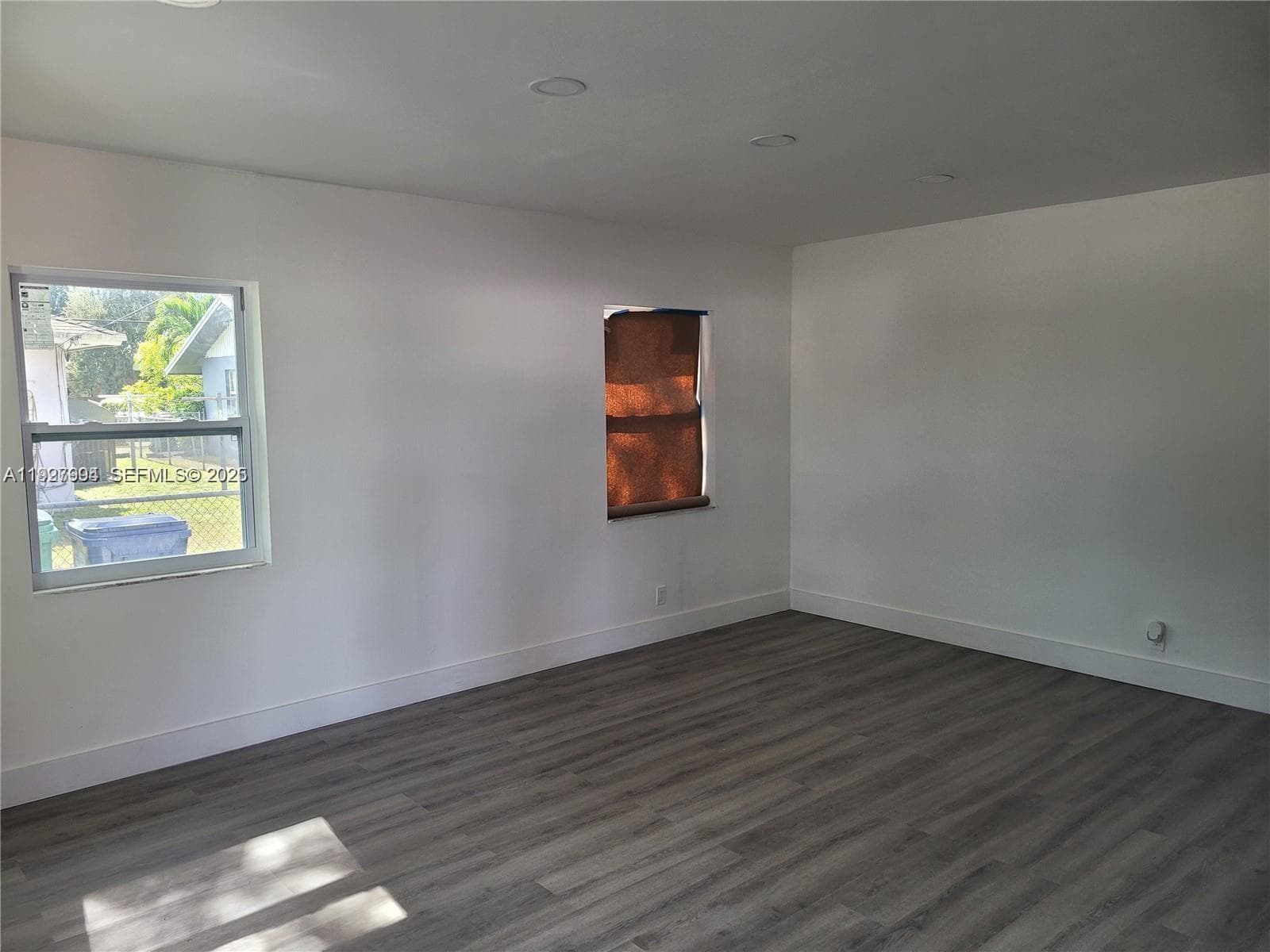 15140 NW 18th Ave, Miami Gardens FL 33054 photo 4