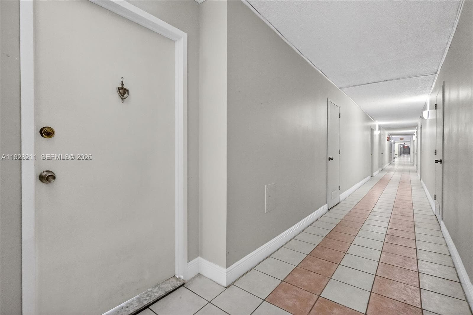 7135 Collins Ave # 1015, Miami Beach FL 33141 photo 3
