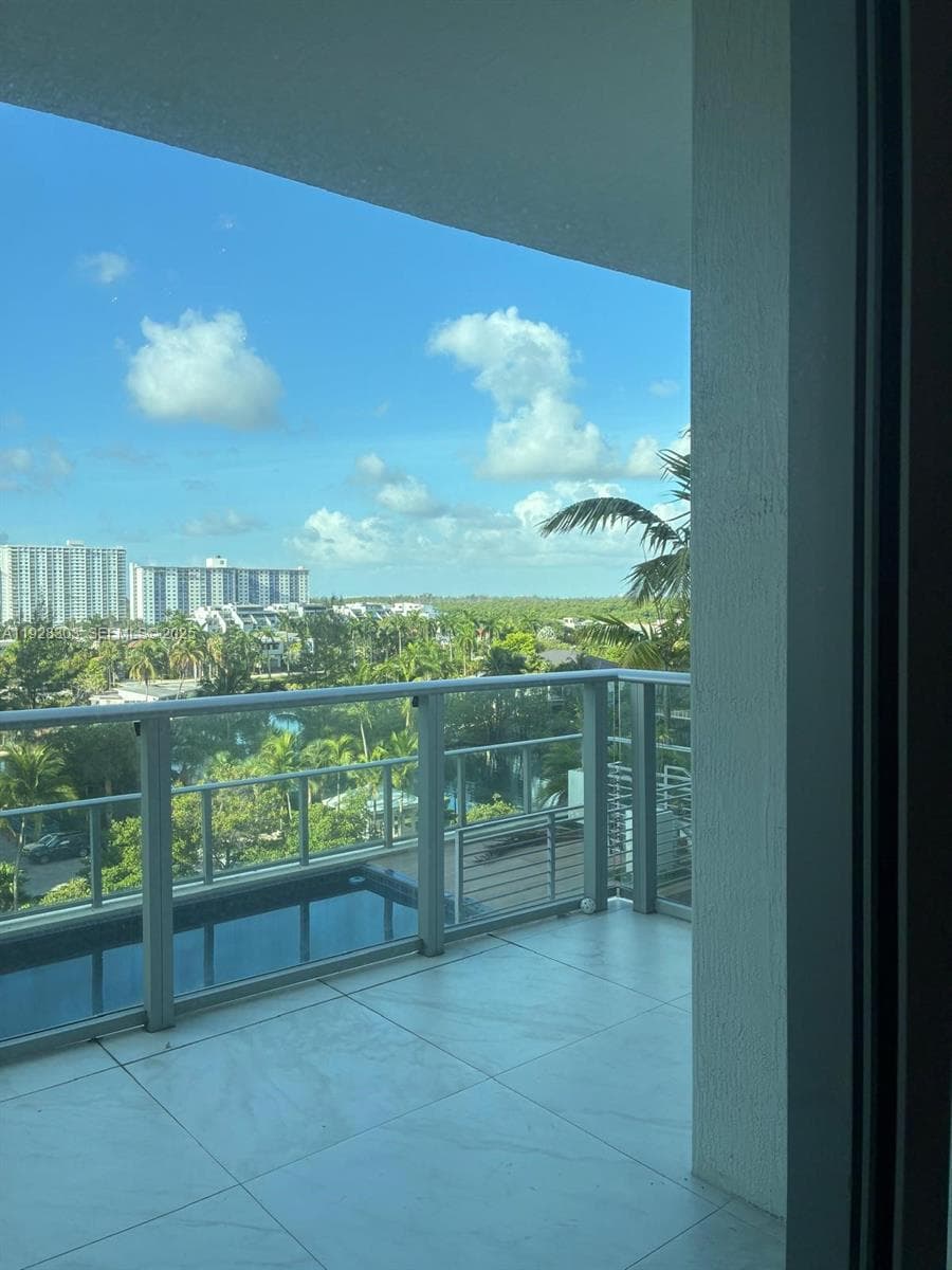 300 Sunny Isles Blvd # 506, Sunny Isles Beach FL 33160 photo 3