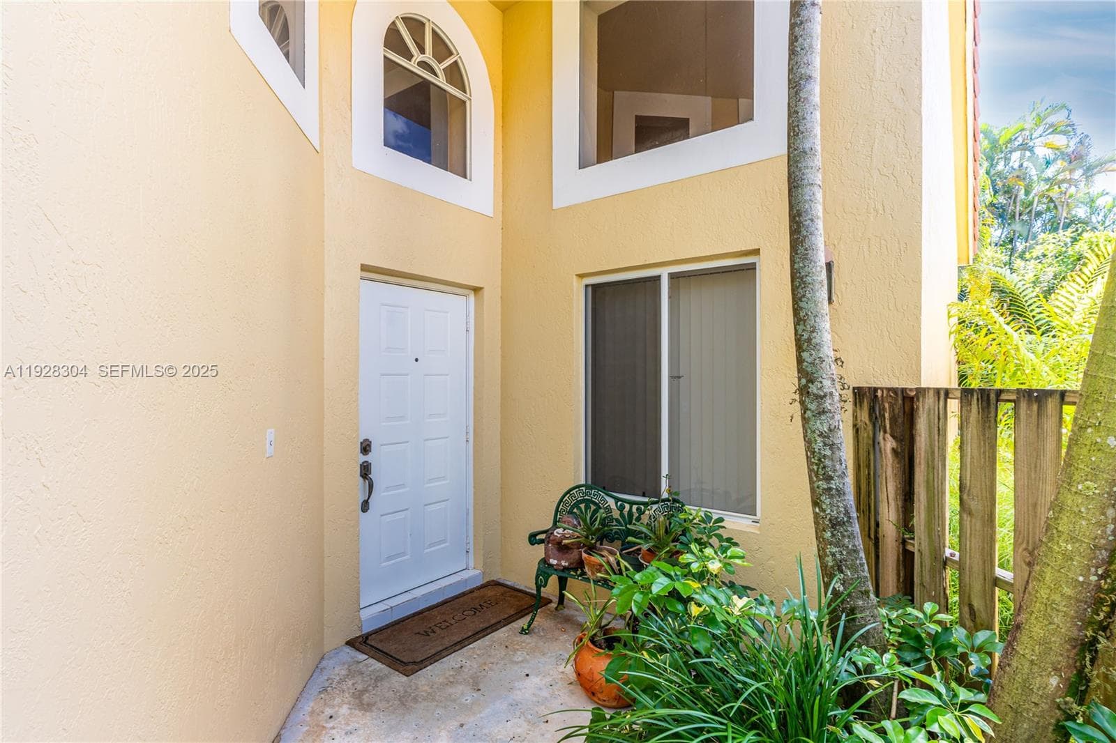 10132 NW 4th St, Plantation FL 33324 photo 2