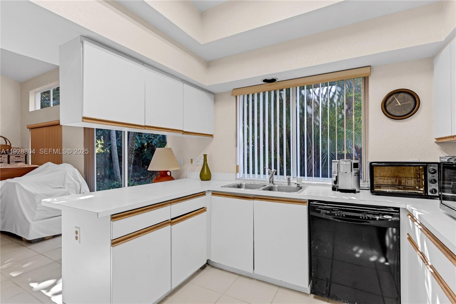 10132 NW 4th St, Plantation FL 33324 photo 4