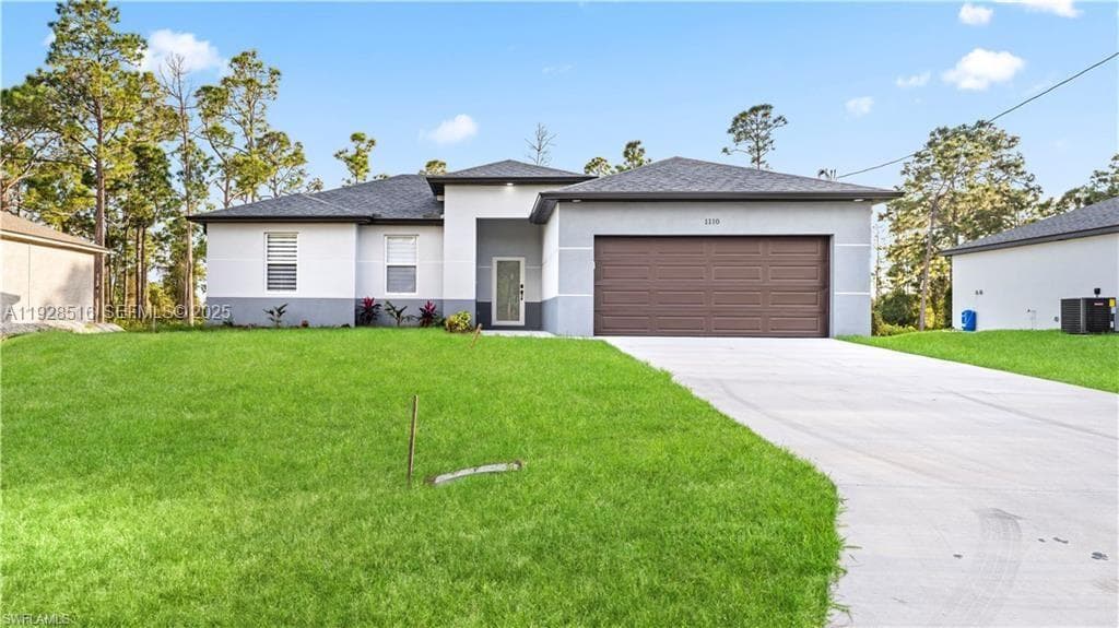 1110 GARIBALDI SST E, Lehigh Acres FL 33974
