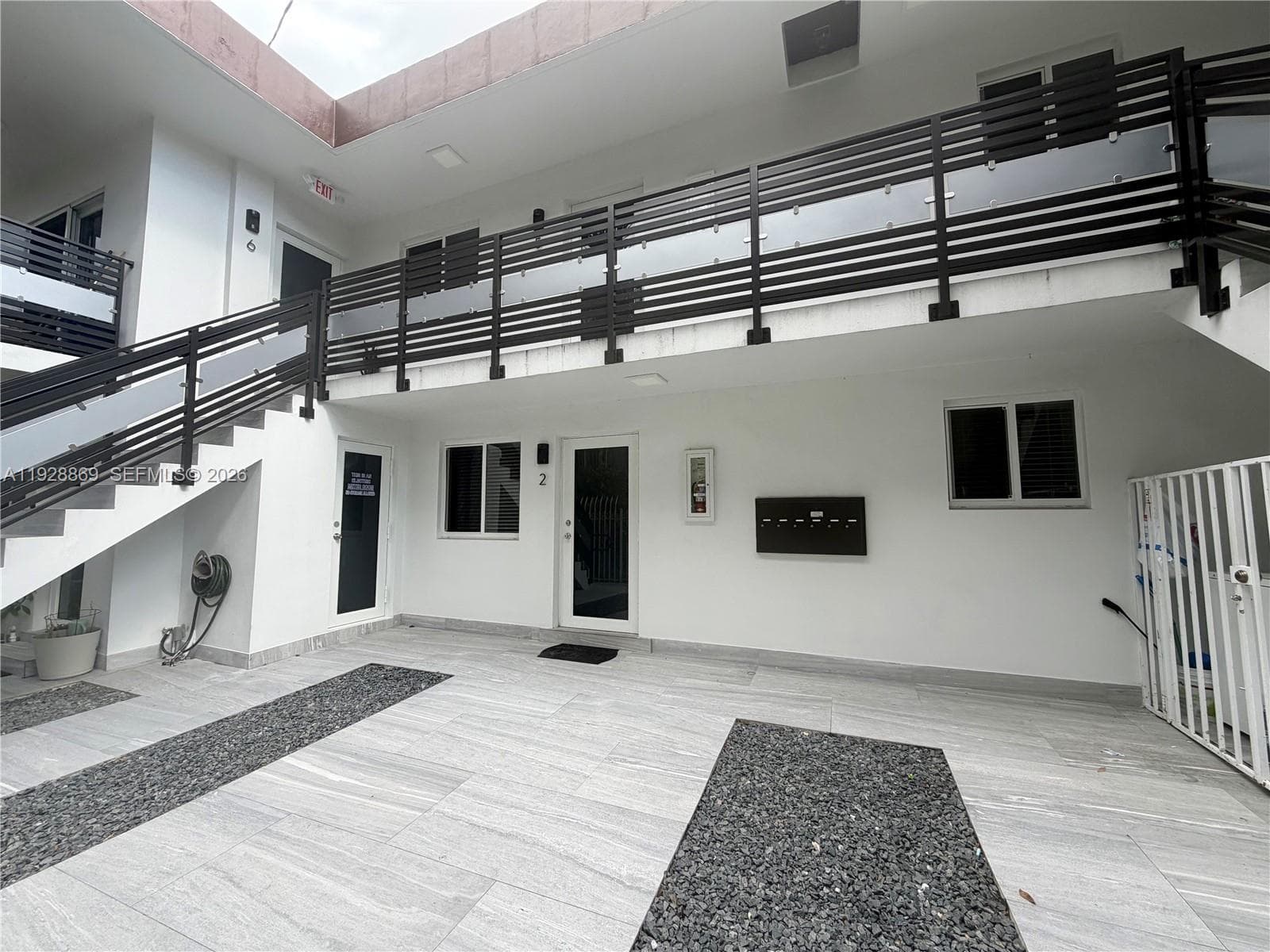 1629 SW 3rd St # 5, Miami, FL 33135 photo 3