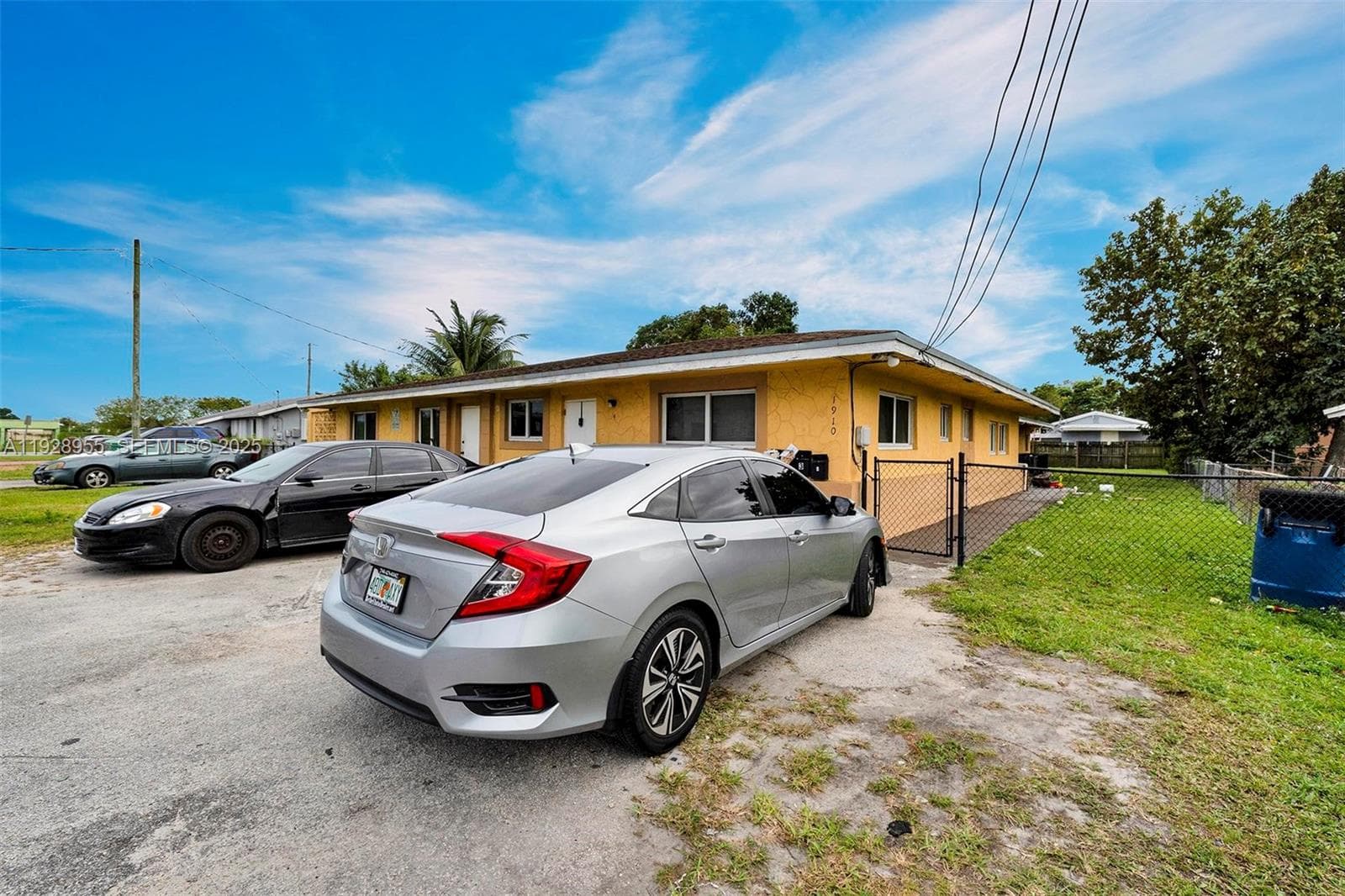 1910 NW 72nd St, Miami FL 33147 photo 2