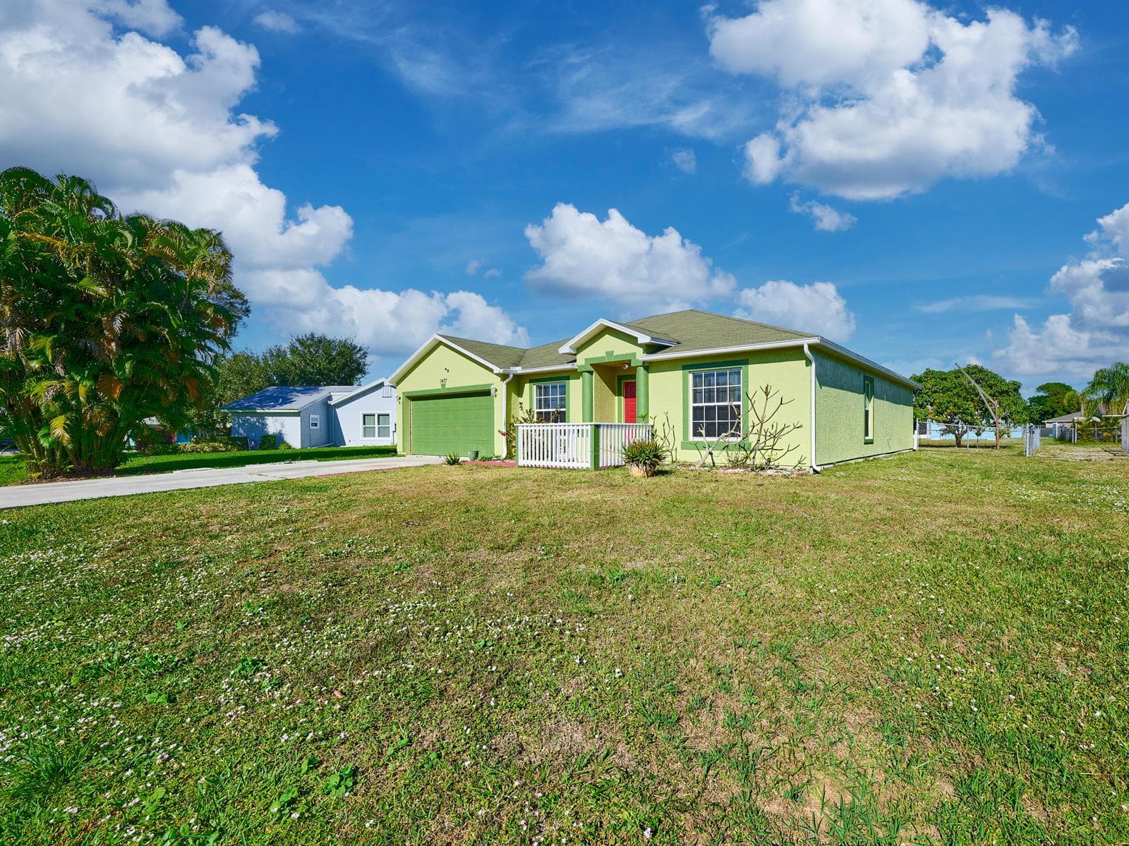 1407 SE Grapeland Avenue, Port St. Lucie FL 34952 photo 2