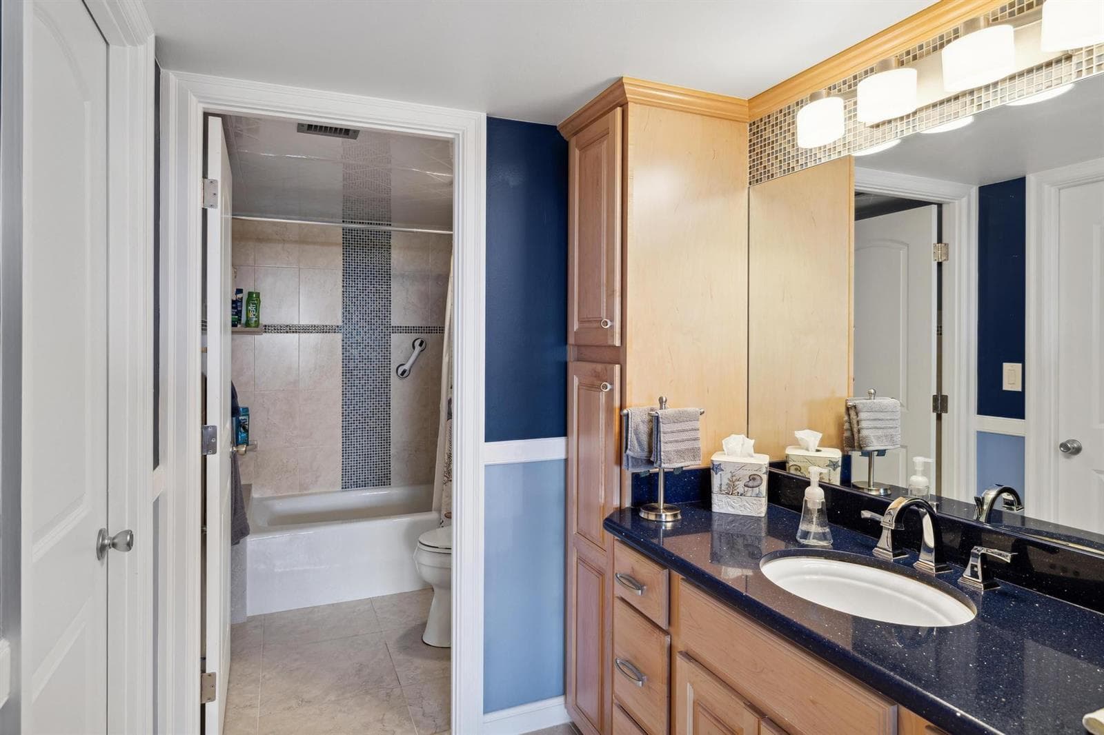 3200 Port Royale Drive # 1208, Fort Lauderdale FL 33308 photo 4