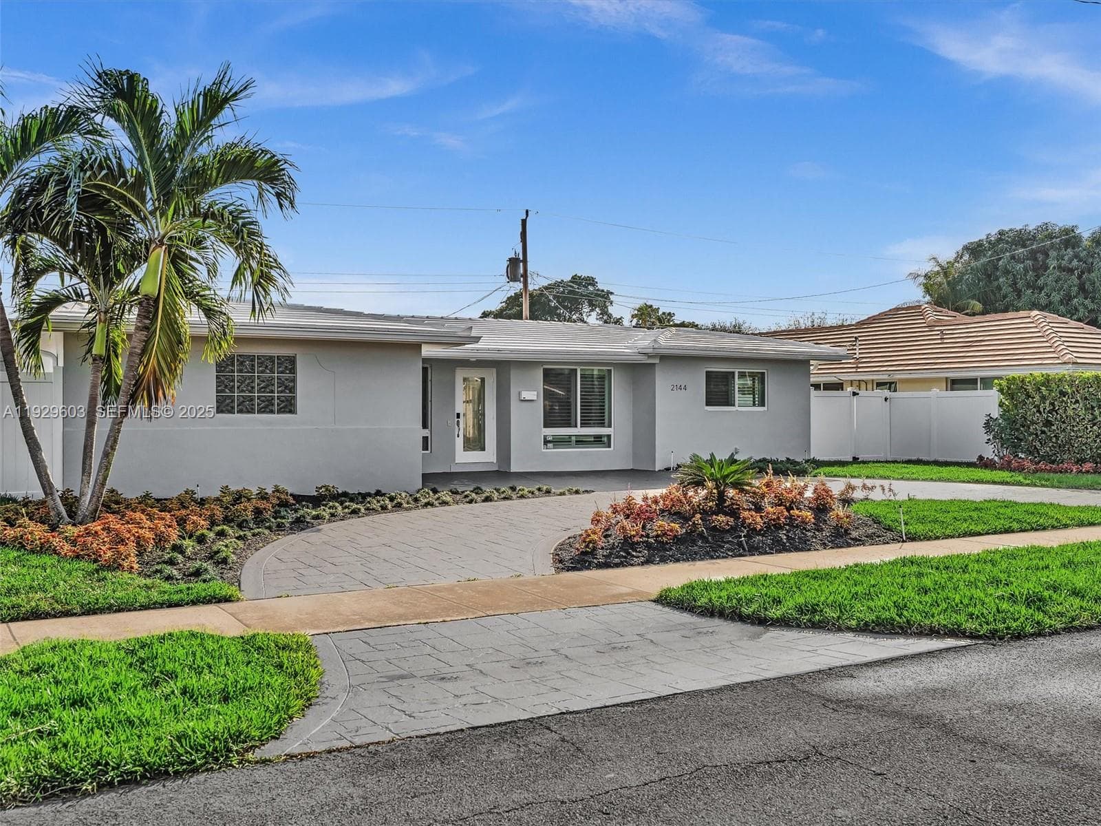 2144 NE 64th St, Fort Lauderdale FL 33308 photo 3