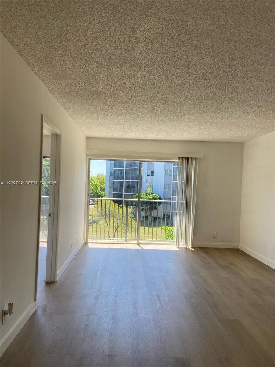 8740 N Sherman Cir # 305, Miramar FL 33025