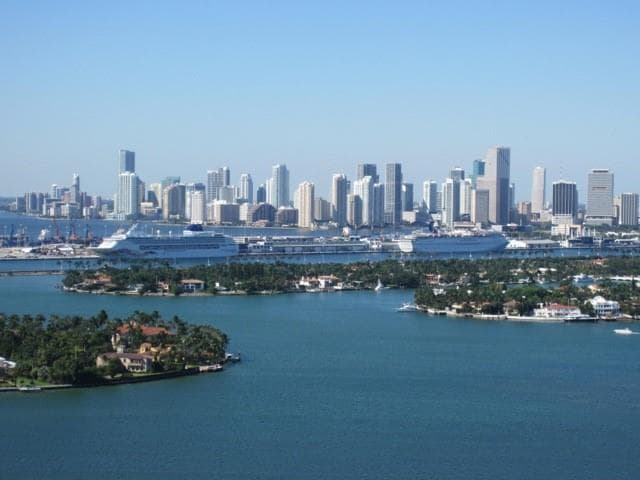1330 West Avenue # 3404, Miami Beach FL 33139 photo 2