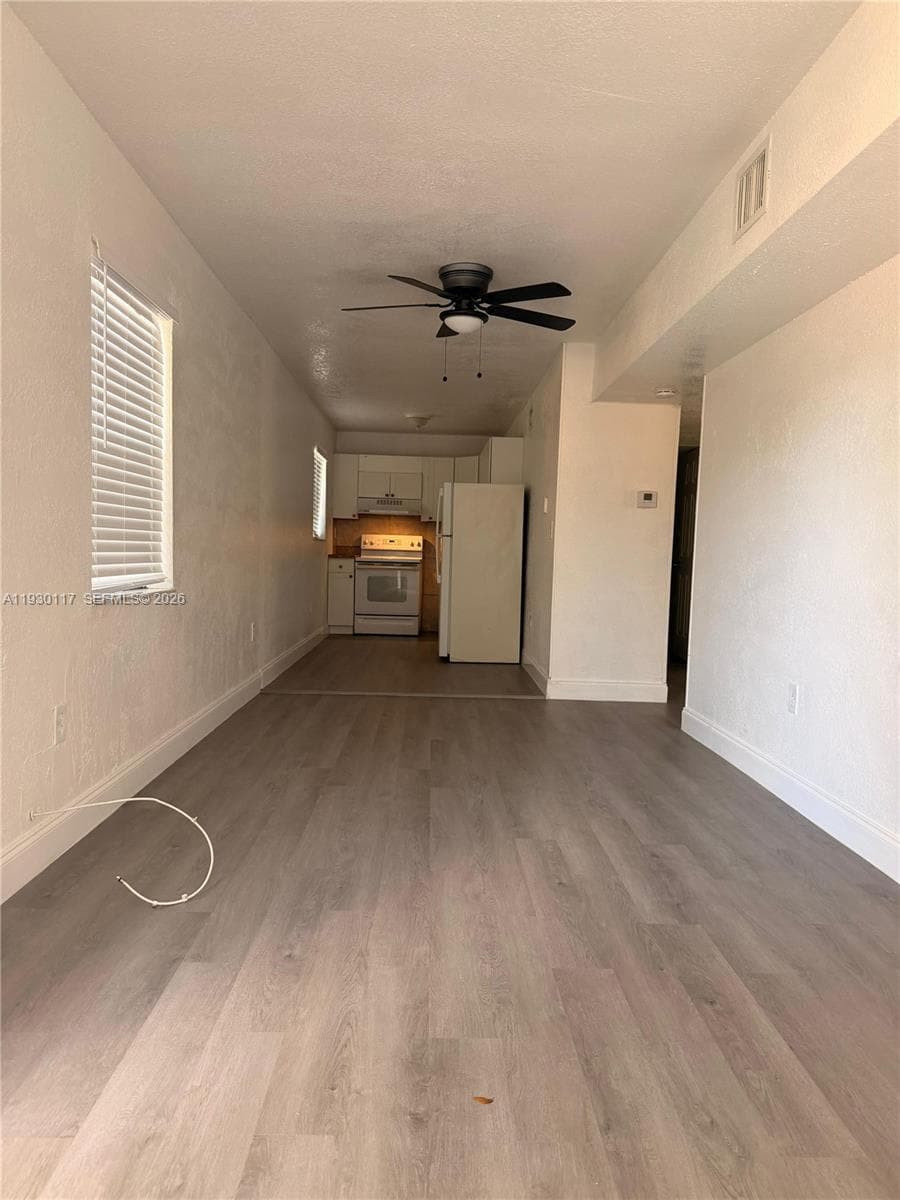 1123 NW 27th Ave # 1, Fort Lauderdale, FL 33311 photo 2
