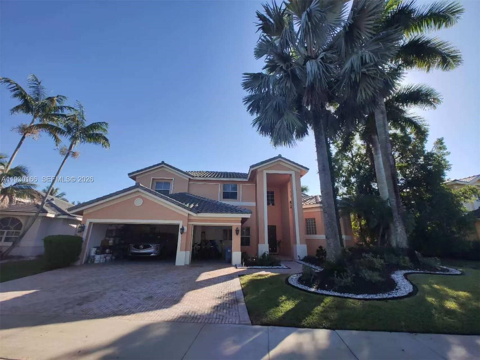 1035 Waterside Cir, Weston FL 33327 photo 2