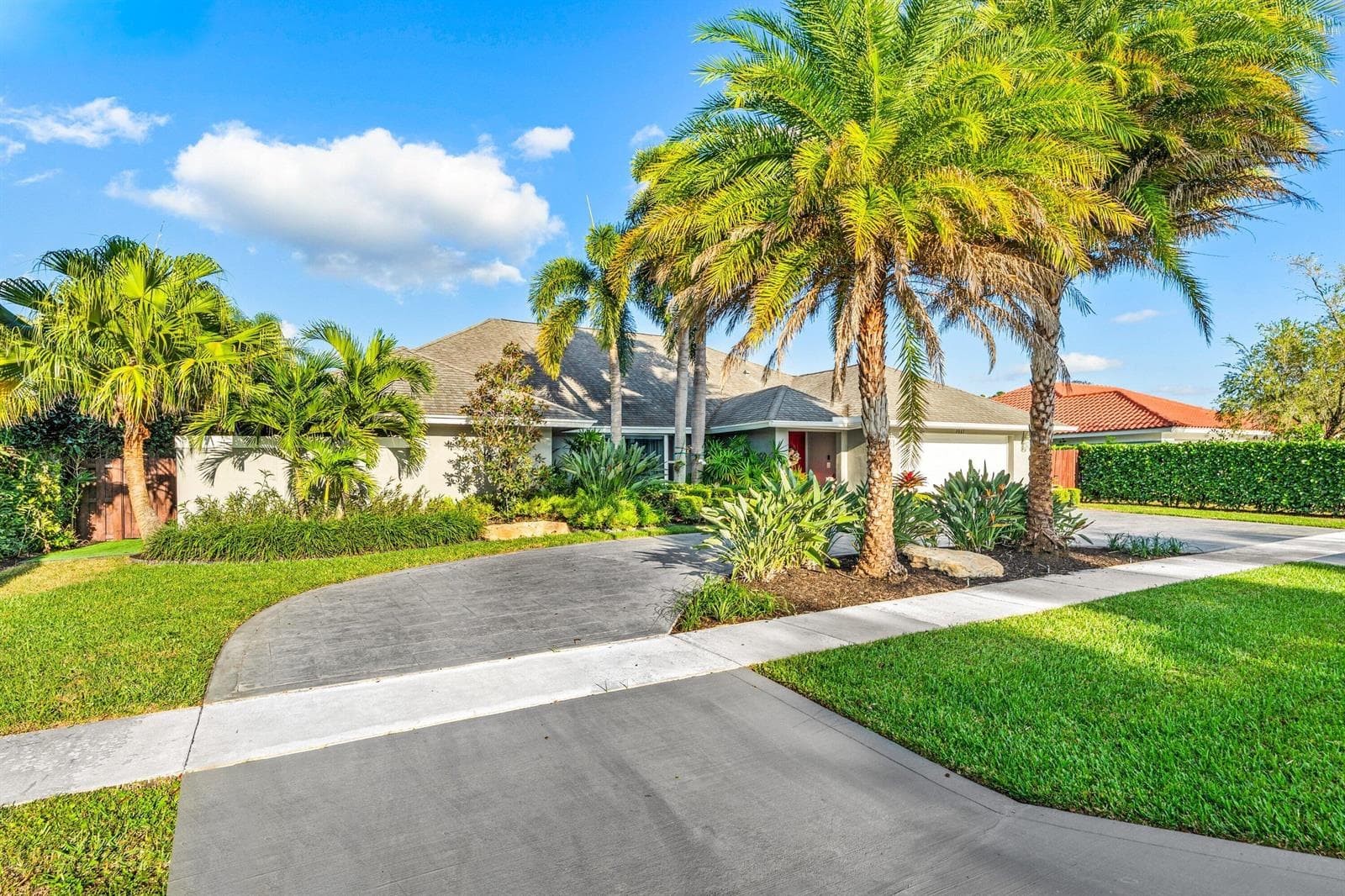 2063 Amesbury Circle, Wellington FL 33414 photo 5
