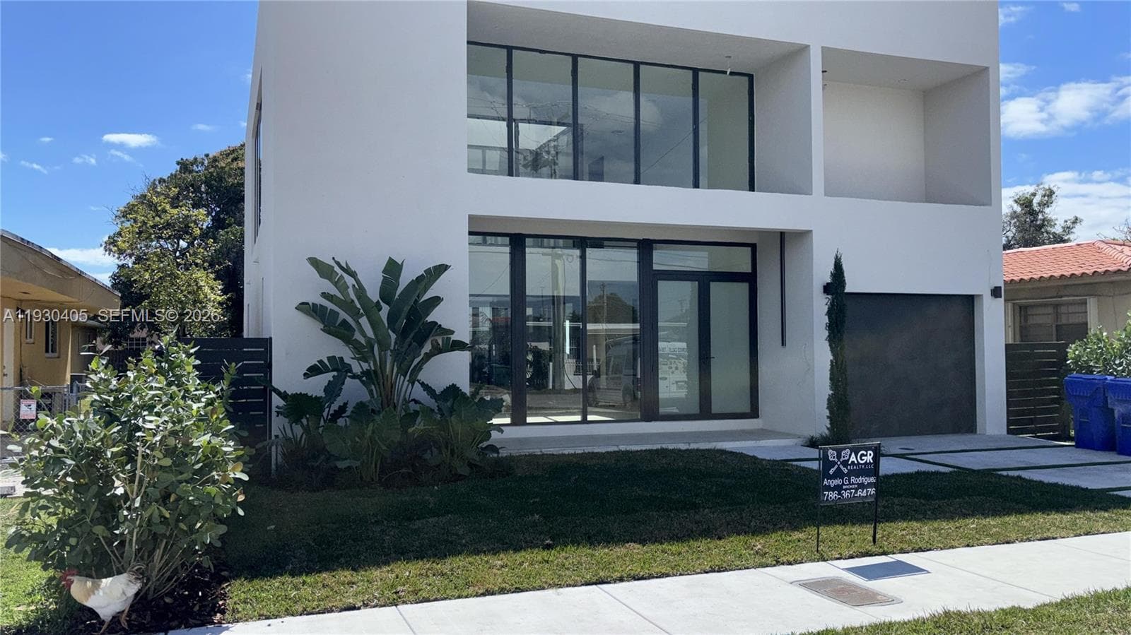 2484 SW 18th St, Miami FL 33145 photo 2