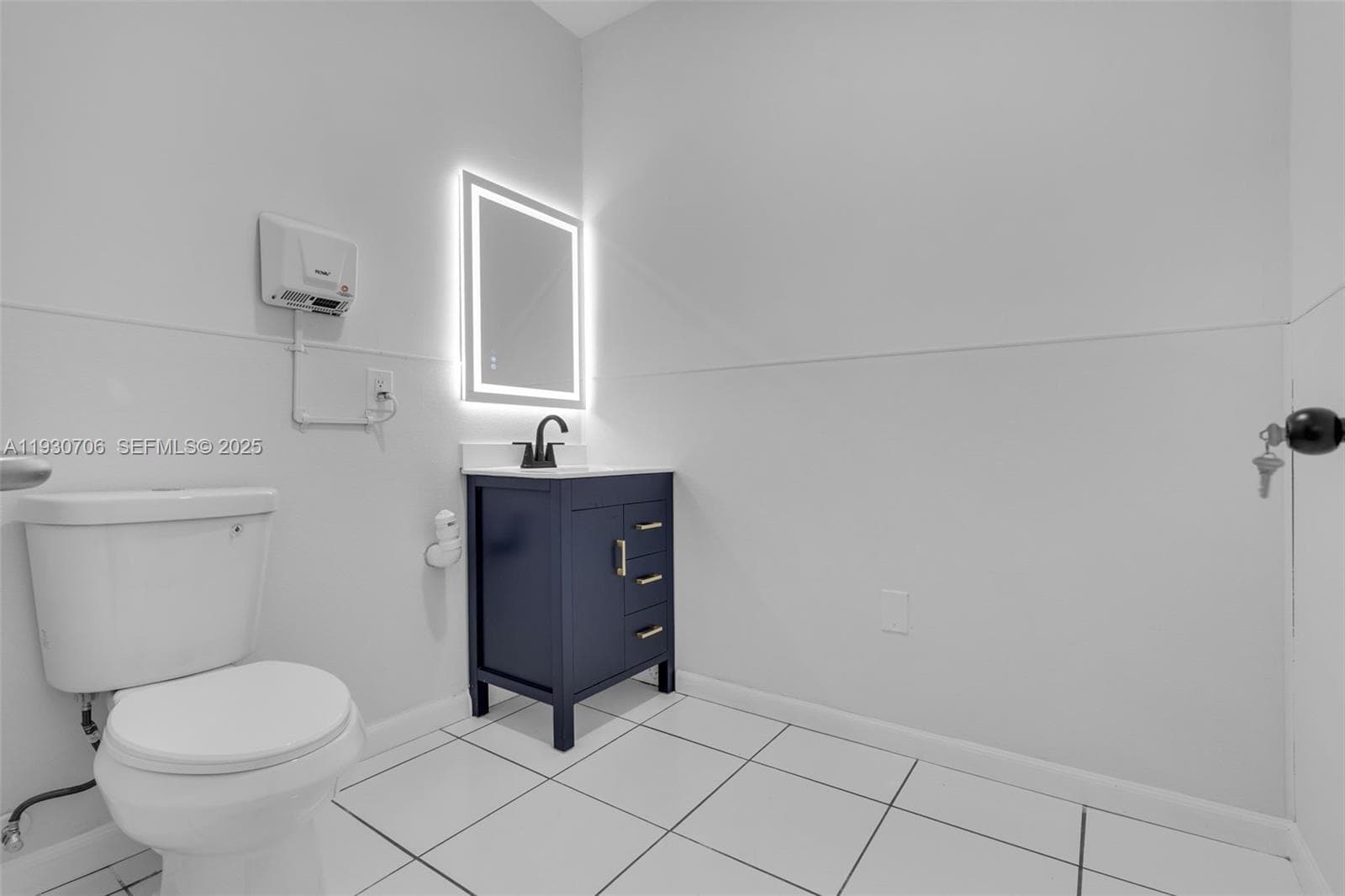 8930 SW 40th St, Miami FL 33165 photo 3