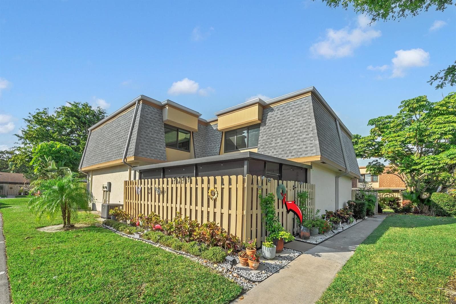 747 NW 30th Avenue # D, Delray Beach FL 33445 photo 2