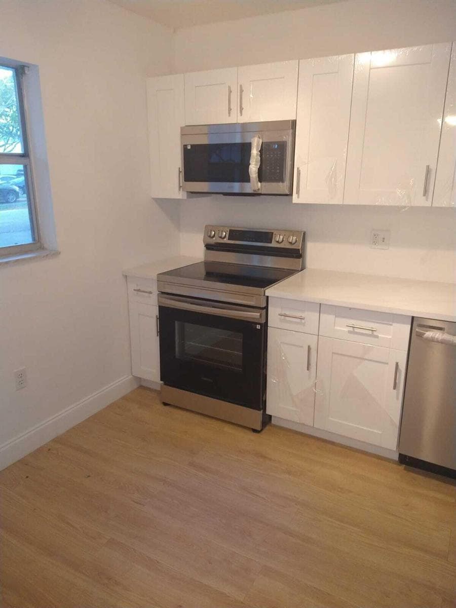 8321 Sands Point Boulevard # D109, Tamarac FL 33321 photo 3