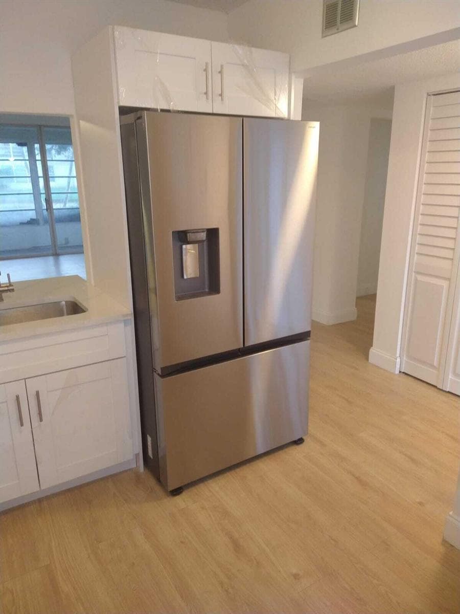 8321 Sands Point Boulevard # D109, Tamarac FL 33321 photo 4
