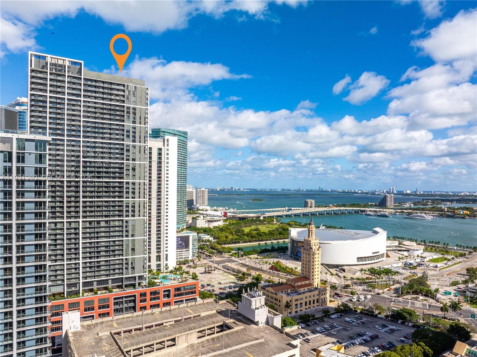 159 NE 6th St # 2608, Miami FL 33132 photo 2