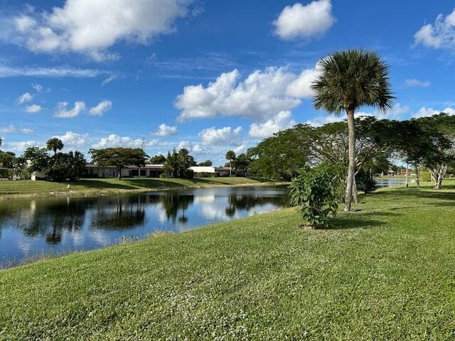 221 Lake Meryl Drive, West Palm Beach FL 33411 photo 2