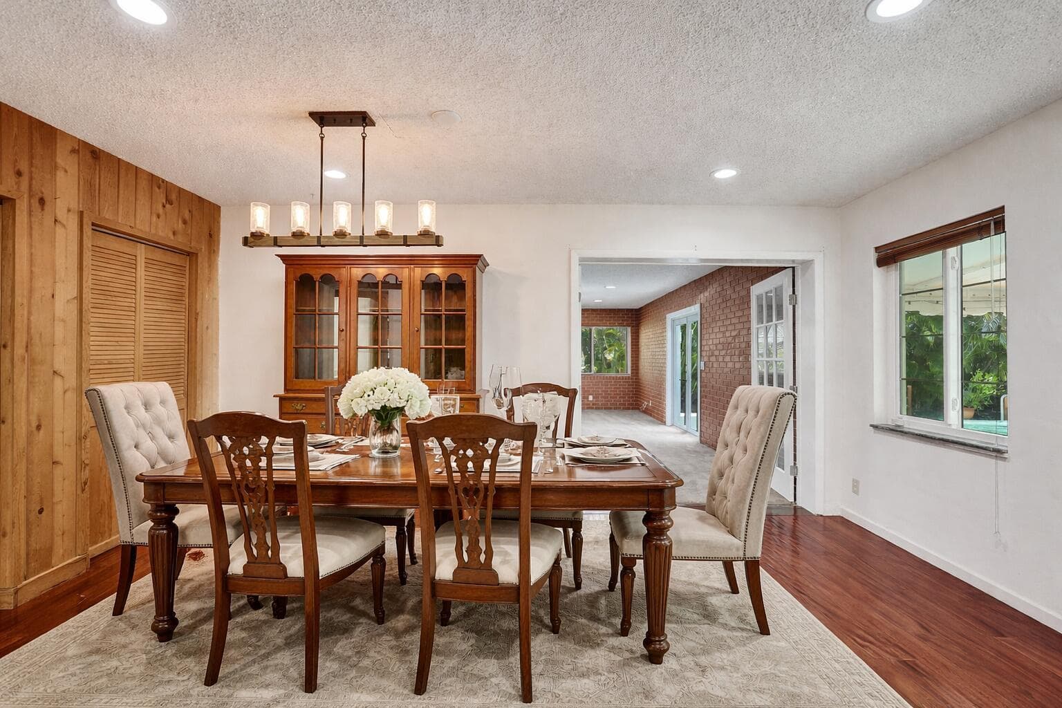 4731 NE 13 Avenue, Oakland Park FL 33334 photo 4