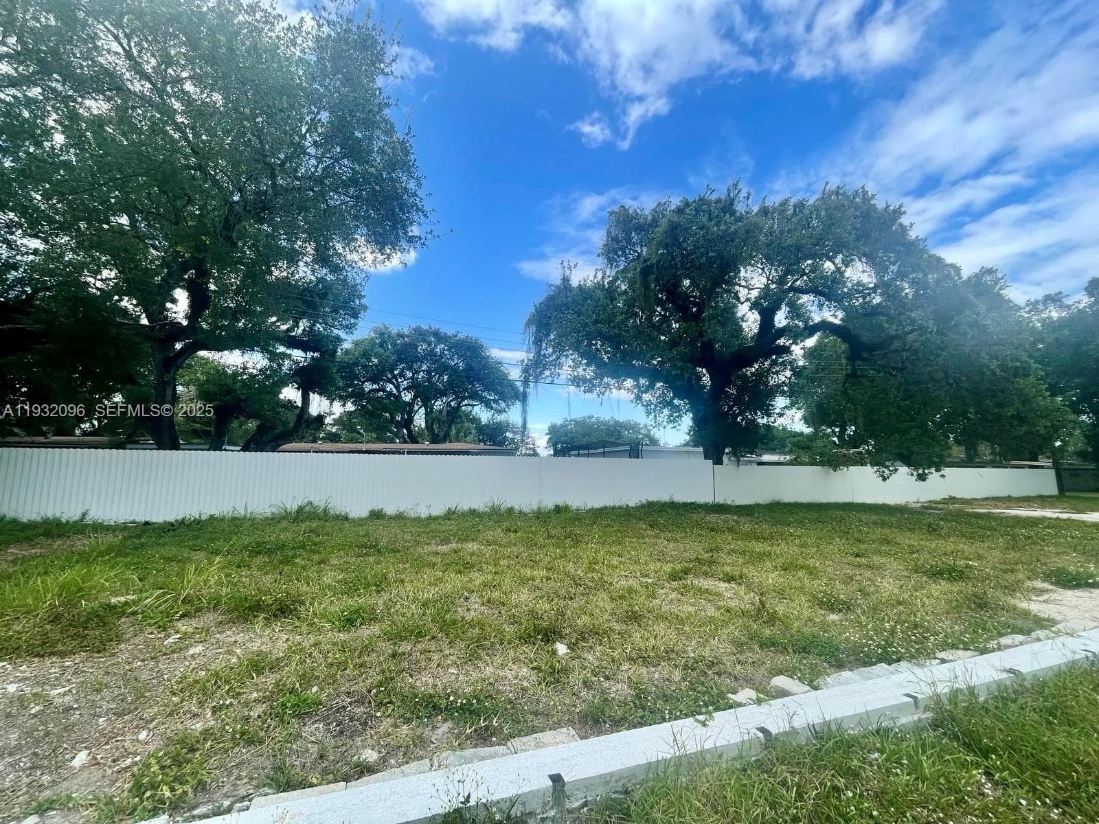 2451 NW 167th St, Miami Gardens FL 33056 photo 5