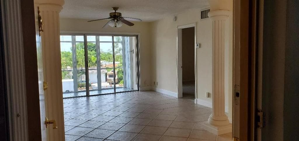 3040 NE 16th Avenue # A, Oakland Park FL 33334 photo 2