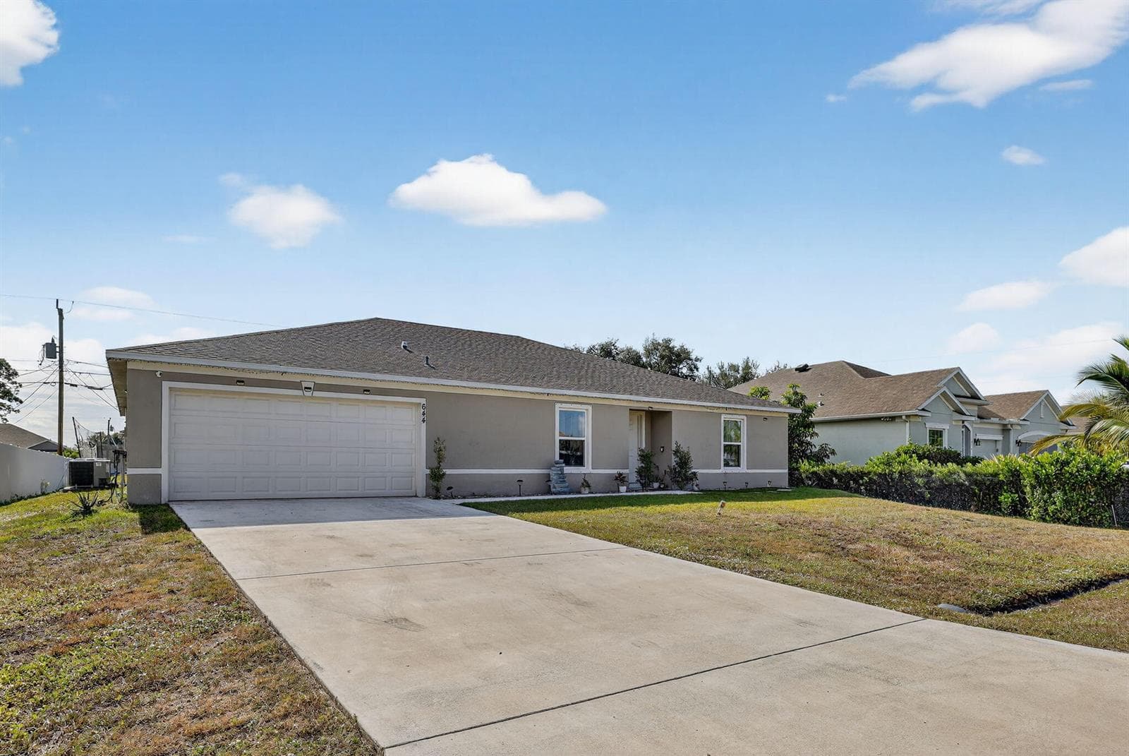 644 SW Hoffenberg Avenue, Port St. Lucie FL 34953 photo 2