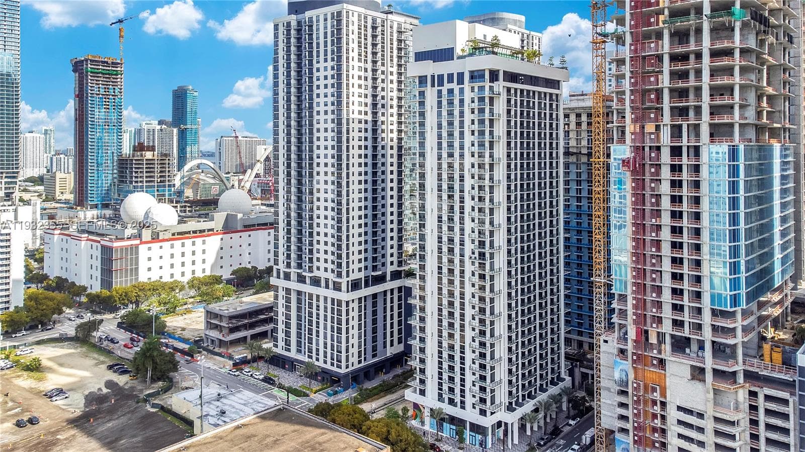 11 NE 6 Street # 2201, Miami FL 33132 photo 3