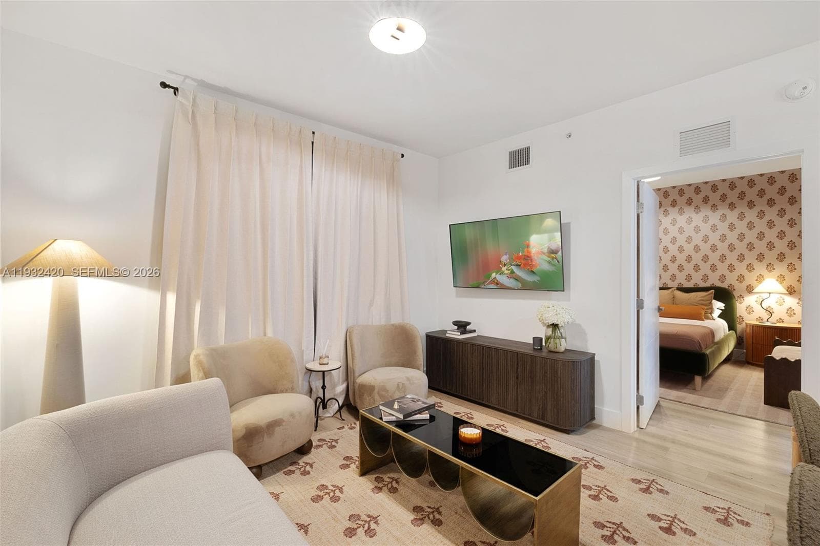 1542 NW 2nd St # 105, Miami, FL 33125 photo 5