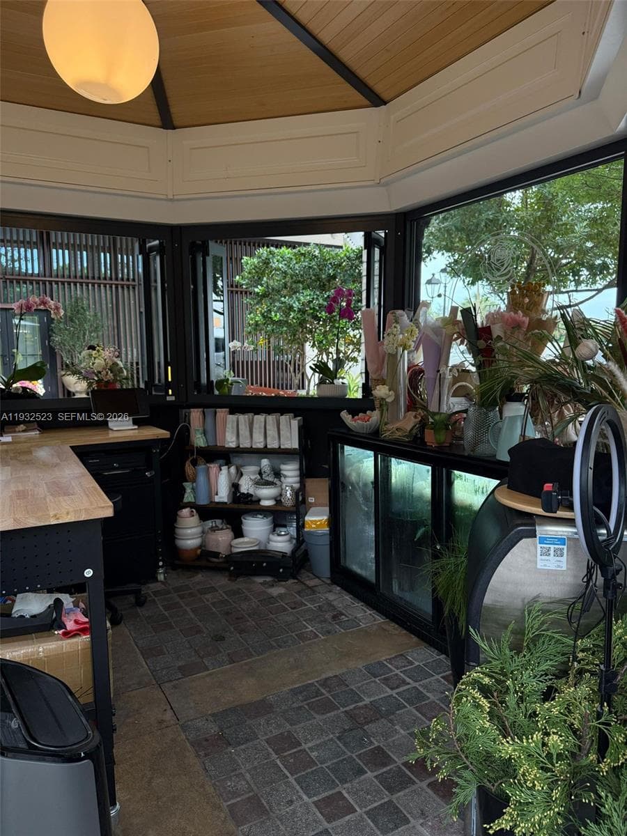3011 Ponce de Leon Blvd, Coral Gables FL 33134 photo 4
